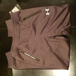 Boys grey under armour pants